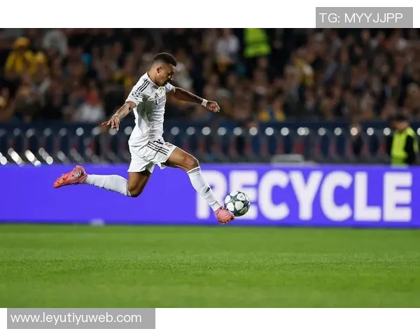 姆巴佩绝杀失误阿隆索沉思跪地反思球队未来之路