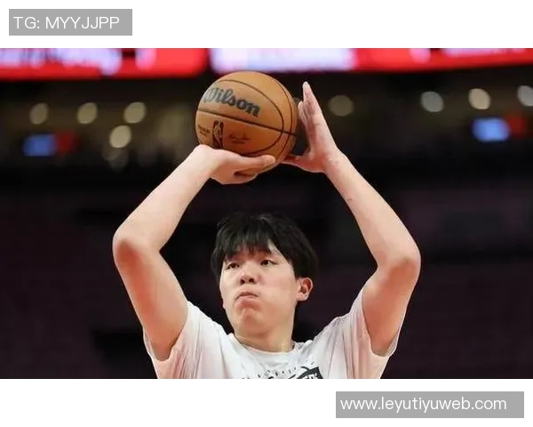 杨瀚森内线表现稳健对火箭两战正负值均为正数展现实力