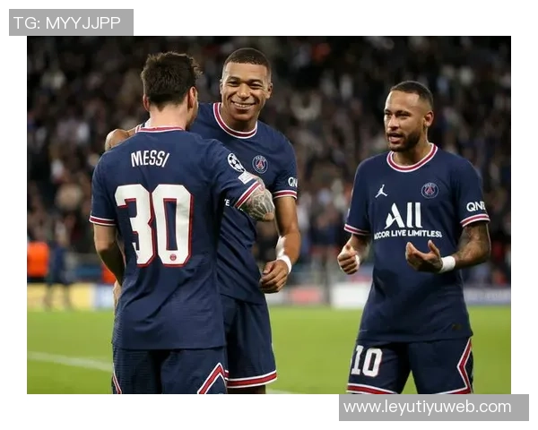 达尼洛称赞巴黎圣日耳曼实力弗拉门戈誓言争夺洲际杯荣耀