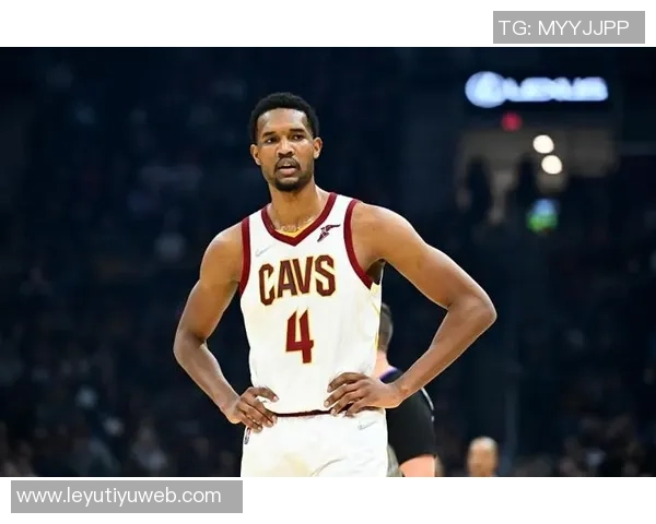 小莫布里半场表现出色7投3中贡献11分3篮板2助攻2盖帽